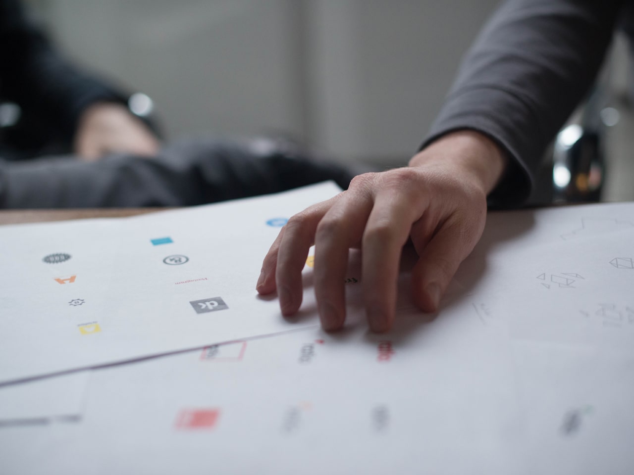 LOGO Graphic design - ロゴ制作 | SPIDER'S INTRODUCTION（ロゴ・グラフィック制作の説明ページ） | WEB DESIGN（ホームページ制作）,LOGO DESIGN（ロゴデザイン）,TRANSLATION（映像字幕、書類翻訳サービス）,Promotion Video（プロモーション映像）,Flyer - Poster DESIGN（フライヤー・チラシ制作）,Shopping Site（ショッピングサイト）,Creative designs in Brooklyn（ブルックリン）,New york（ニューヨーク）